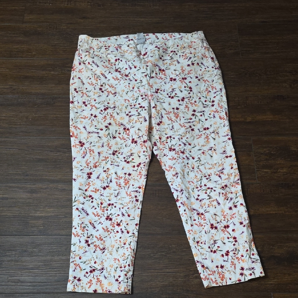 Chico's Kids Floral Print Casual Bottoms - White and Red
